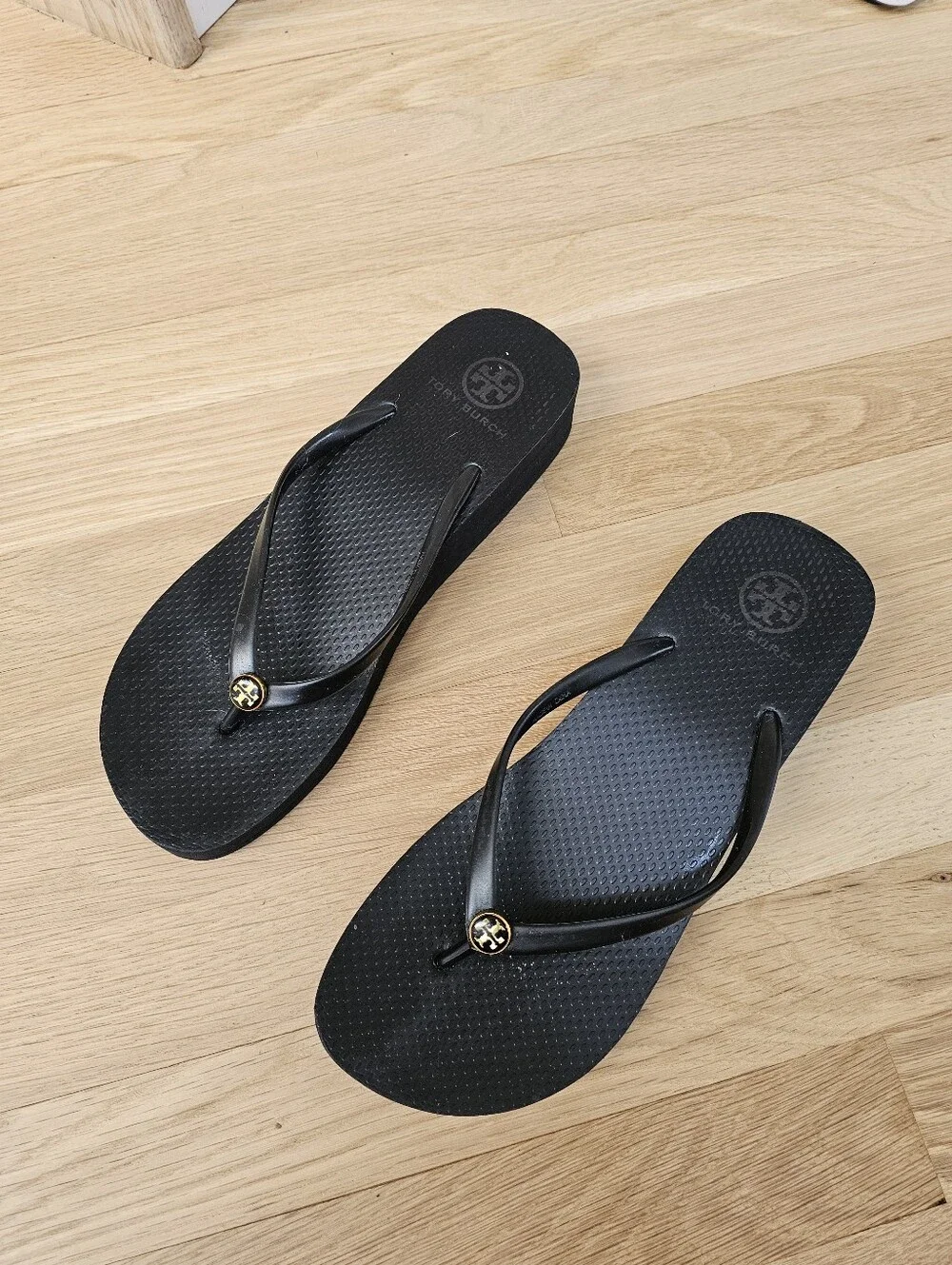 Tory Burch Platform Wedge Flit Flop - Hard to find!